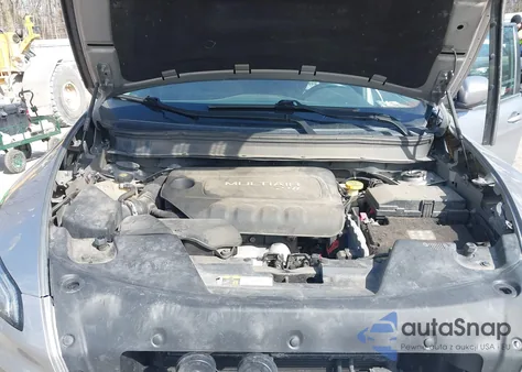 2016 Jeep Cherokee Limited z USA, uszkodzony, nr VIN 1C4PJMDB1GW175184